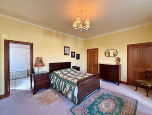 Photo 16- click for photo gallery